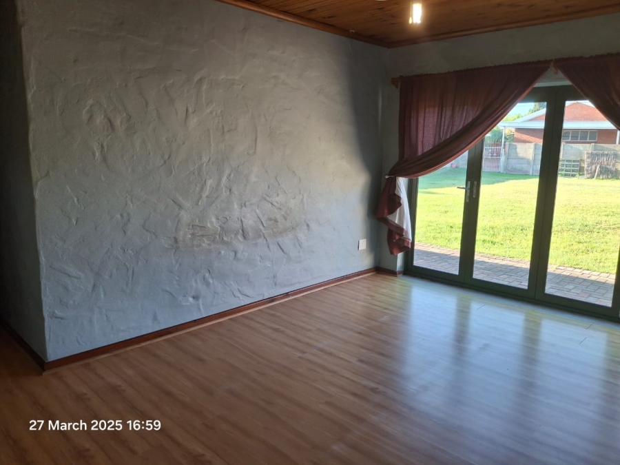 To Let 3 Bedroom Property for Rent in Framesby Eastern Cape